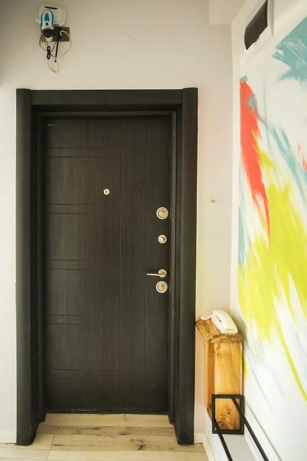 Apartment Sunny Studio On Ulica Lyuben Karavelov Sofia